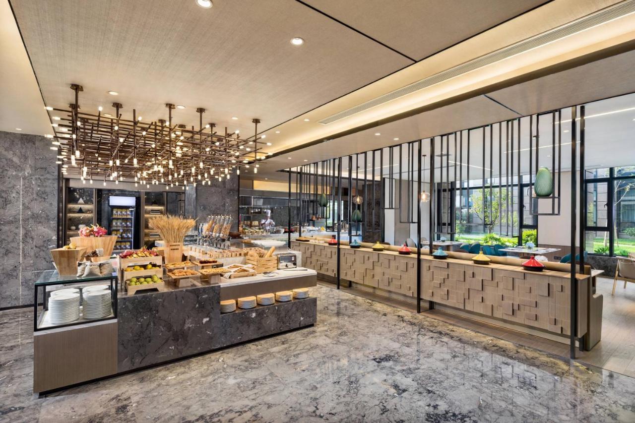 Courtyard By Marriott Hangzhou West Экстерьер фото
